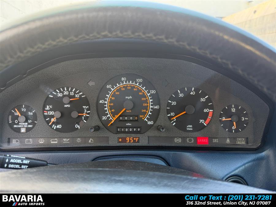 Used 1990 Mercedes-Benz 500 SL image 14