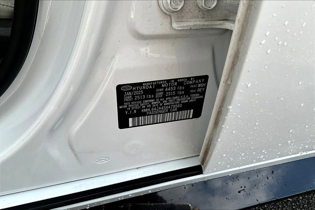 Used 2025 Hyundai Sonata SEL FWD image 43