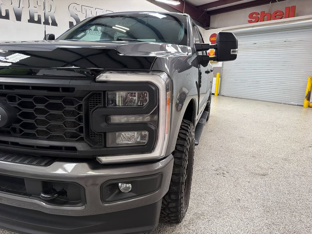 Used 2023 Ford F250 XL w/ STX Appearance Package AWD/4WD image 13