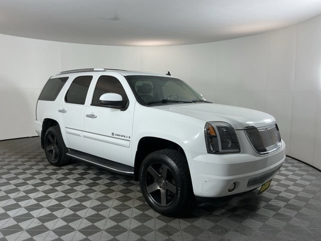 Used 2008 GMC Yukon Denali AWD/4WD image 3