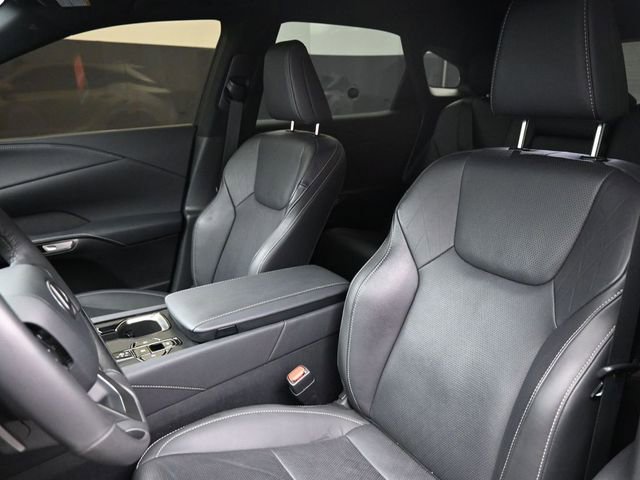 Used 2024 Lexus RX 350 Premium Plus w/ Convenience Package image 13