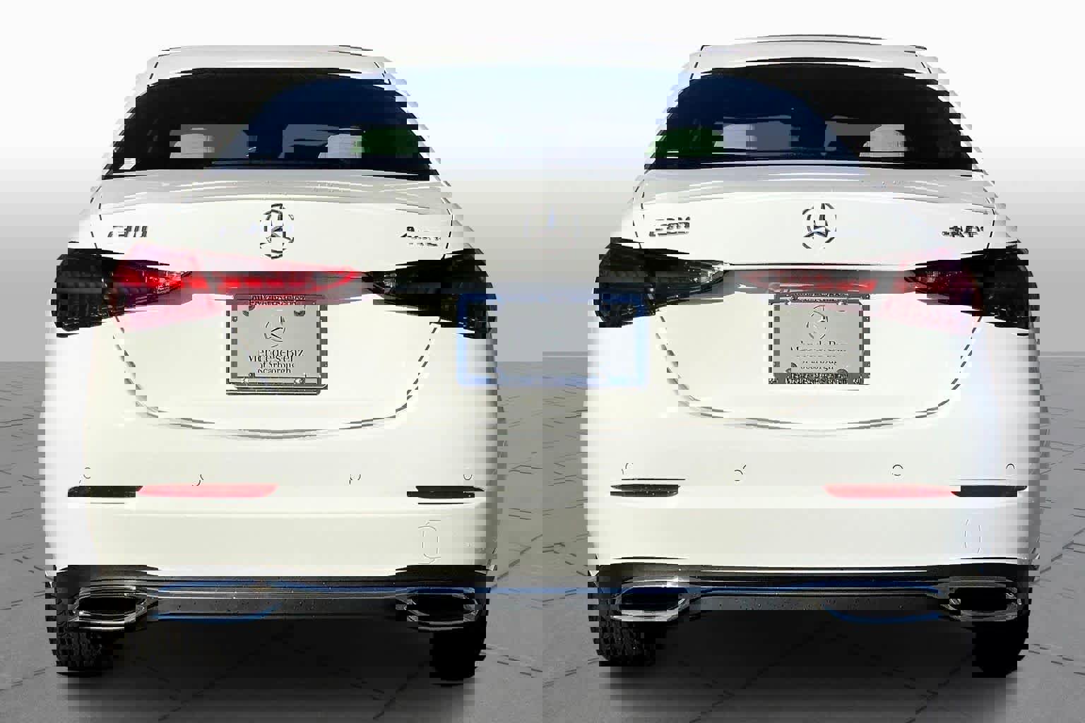 Used 2026 Mercedes-Benz C 300 4MATIC Sedan image 4