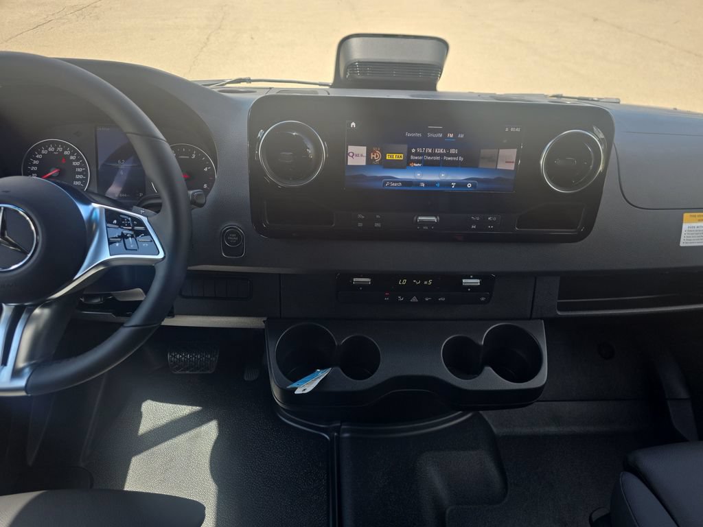New 2026 Mercedes-Benz Sprinter 2500 image 17