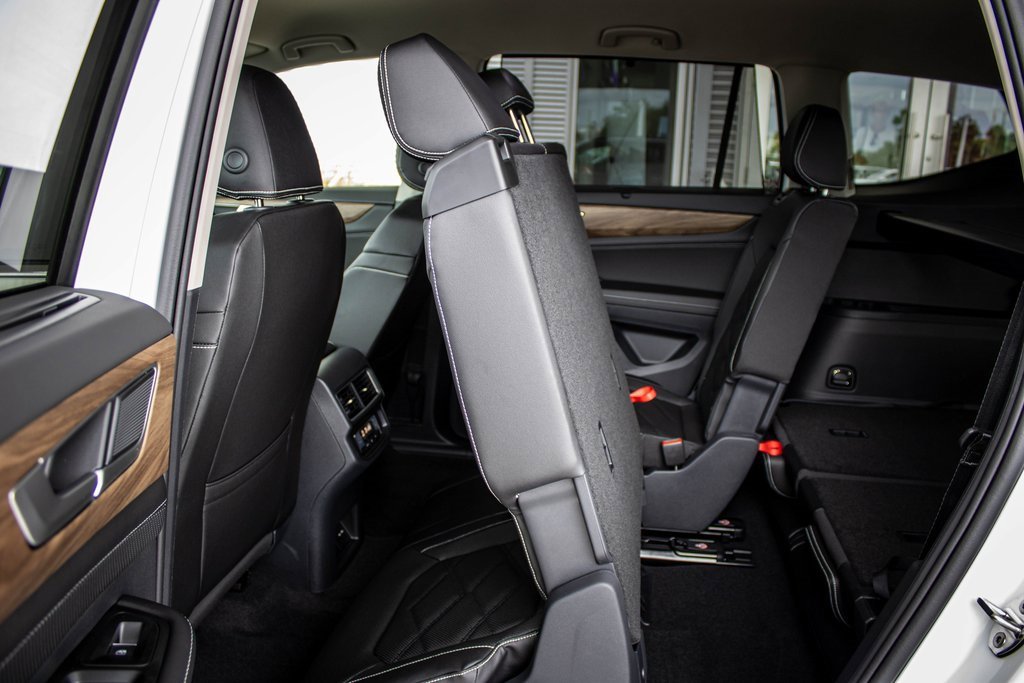 New 2026 Volkswagen Atlas SE image 46