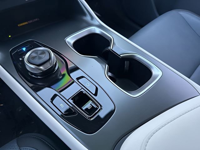 Used 2024 Lexus RZ 450e Premium w/ Accessory Package (Z1) image 23