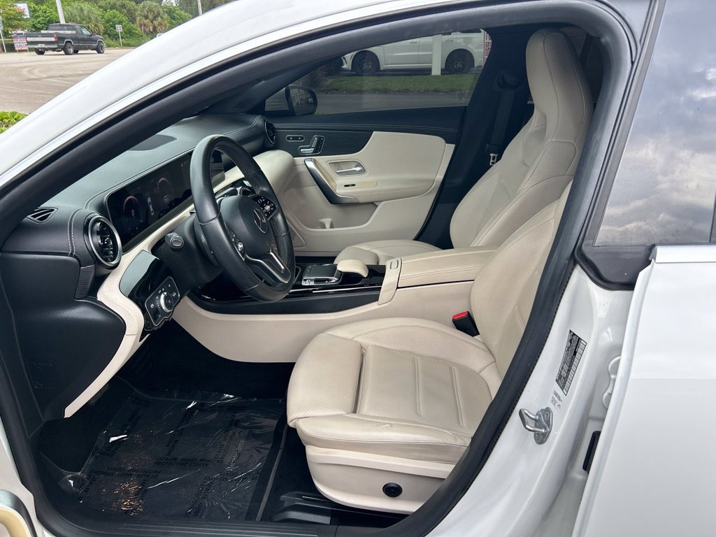 Used 2020 Mercedes-Benz CLA 250 image 15