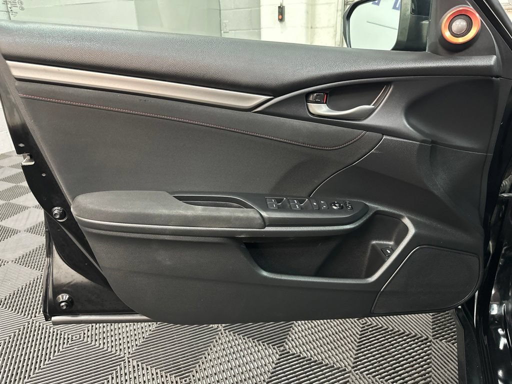 Used 2018 Honda Civic Si image 16