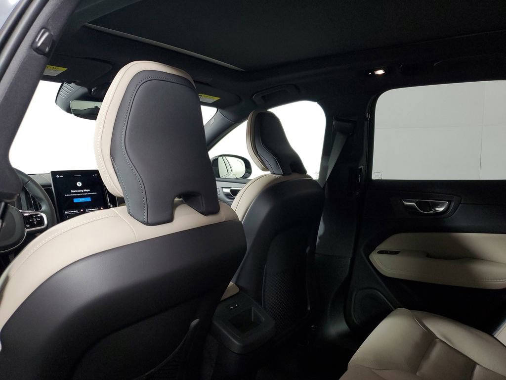 New 2026 Volvo XC60 B5 Plus w/ Climate Package image 15