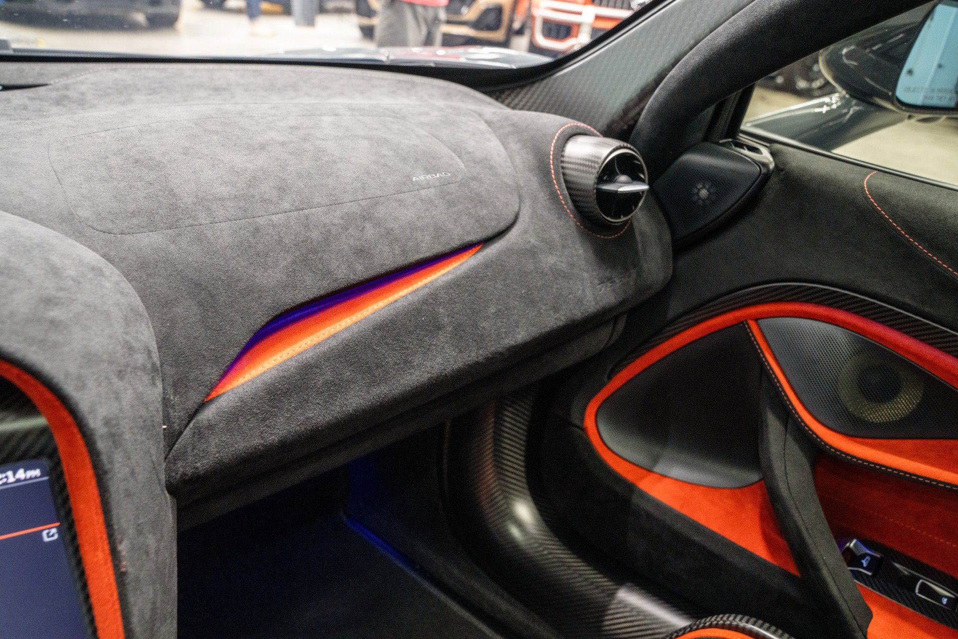 Used 2021 McLaren 765LT image 27