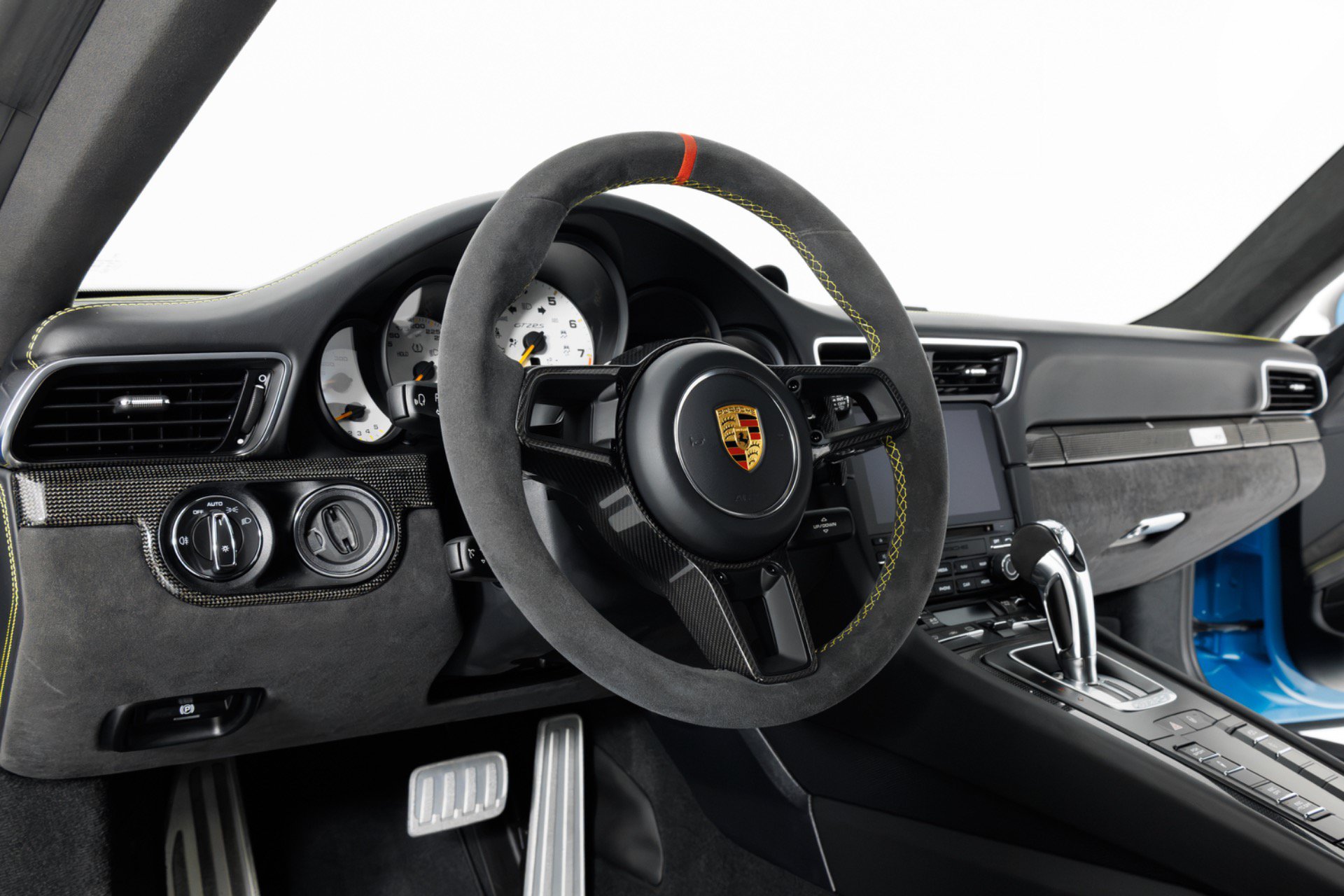 Used 2018 Porsche 911 GT2 RS RWD image 18