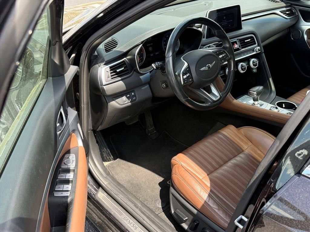 Used 2020 Genesis G70 2.0T w/ Elite Package image 10