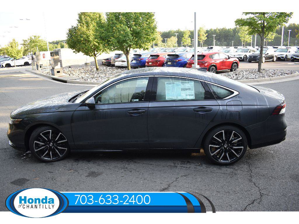 New 2025 Honda Accord Hybrid Touring image 6