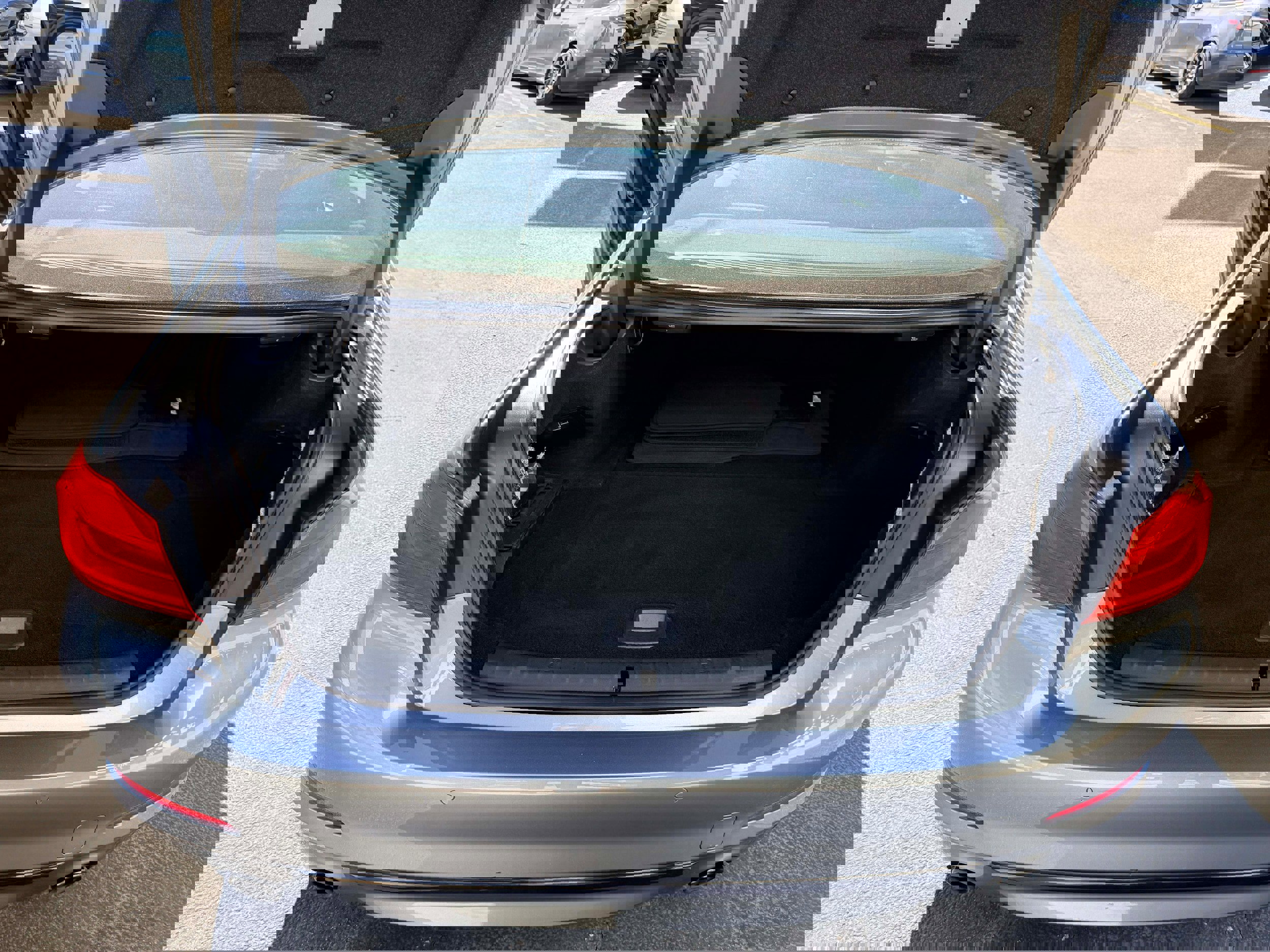 Used 2019 BMW 530e xDrive 530e xDrive iPerformance image 23