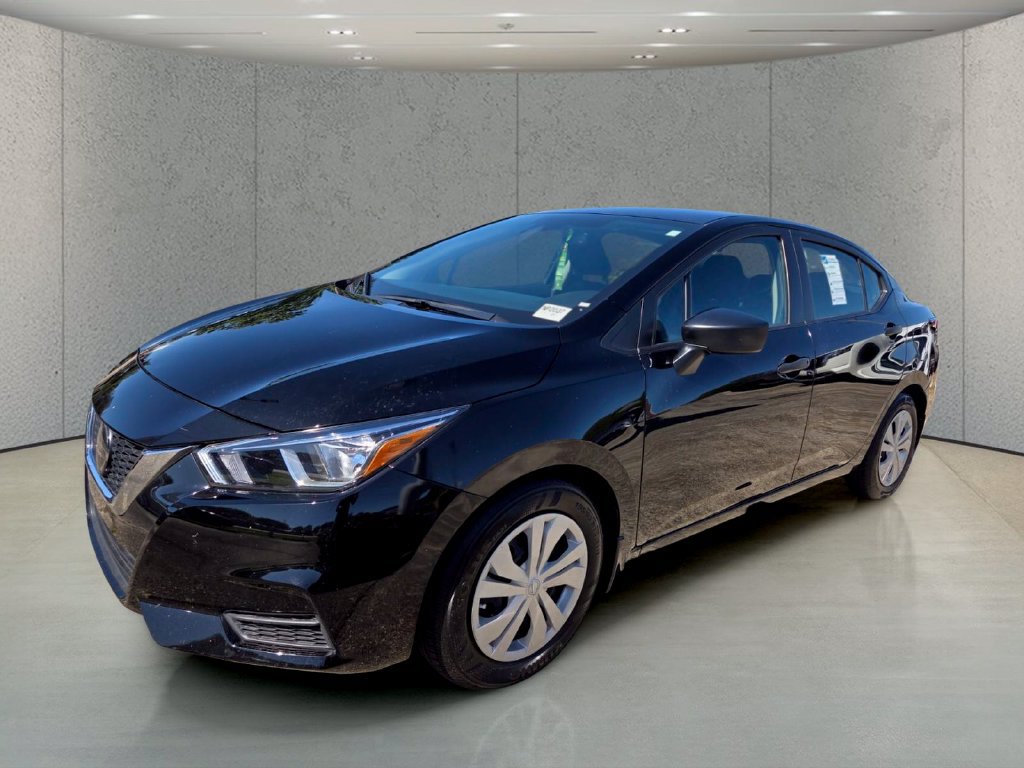 Used 2022 Nissan Versa S w/ Electronics Package FWD image 1