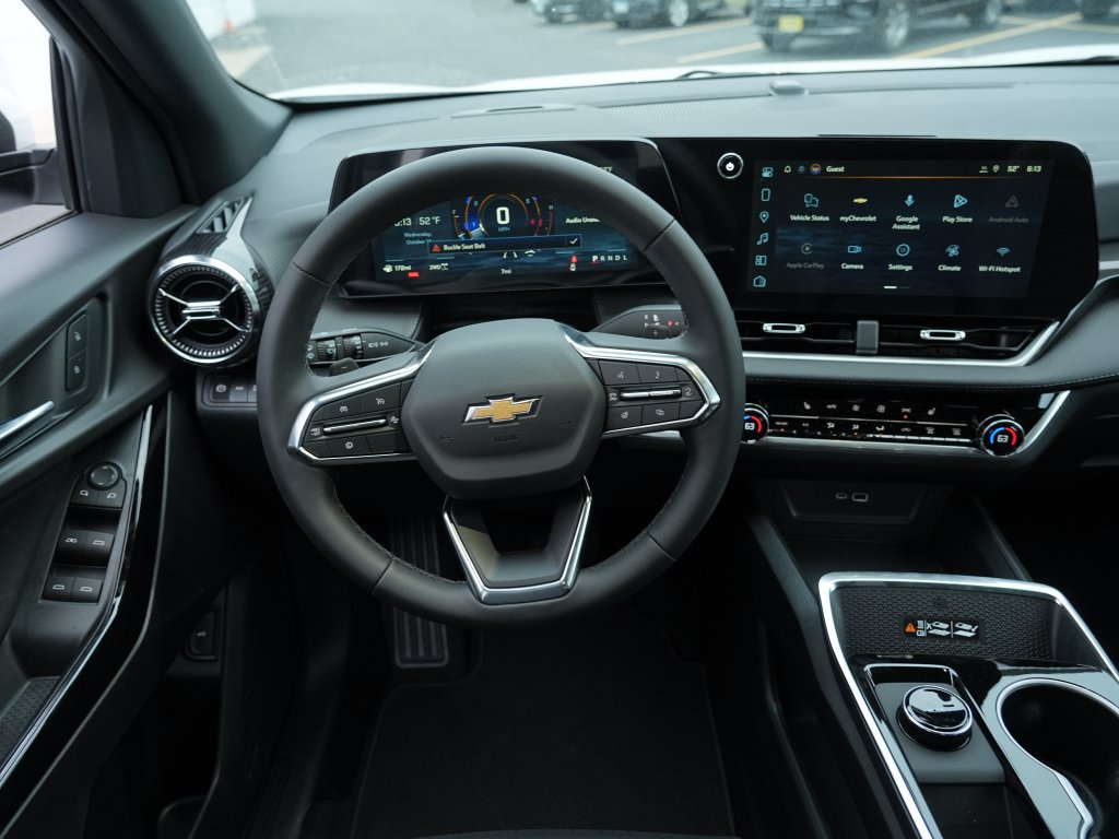 New 2027 Chevrolet Equinox LT w/ Convenience Package II AWD/4WD image 12