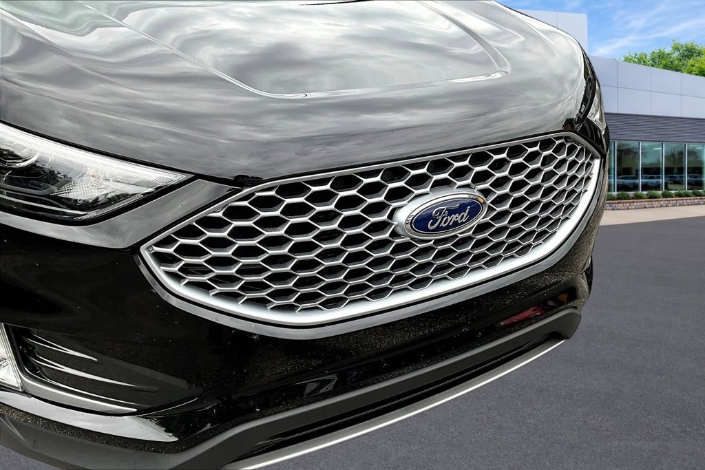 Certified 2024 Ford Edge SEL w/ Convenience Package AWD/4WD image 33