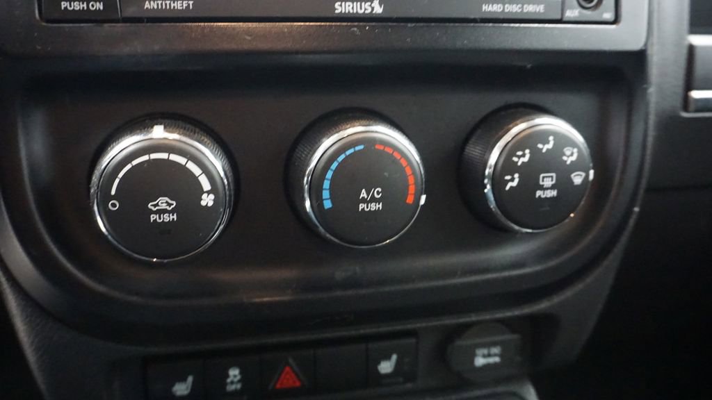 Used 2012 Jeep Patriot Latitude image 29