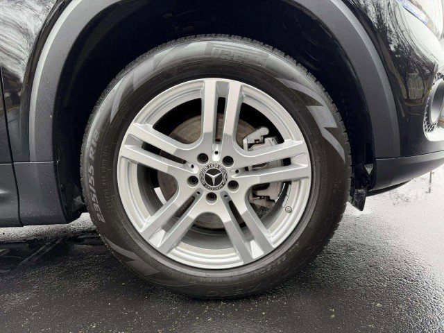 Certified 2022 Mercedes-Benz GLB 250 4MATIC image 30