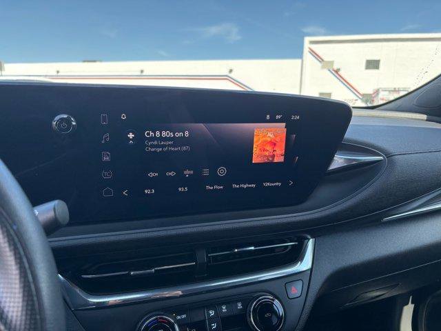 Used 2025 Buick Envista Preferred FWD image 22