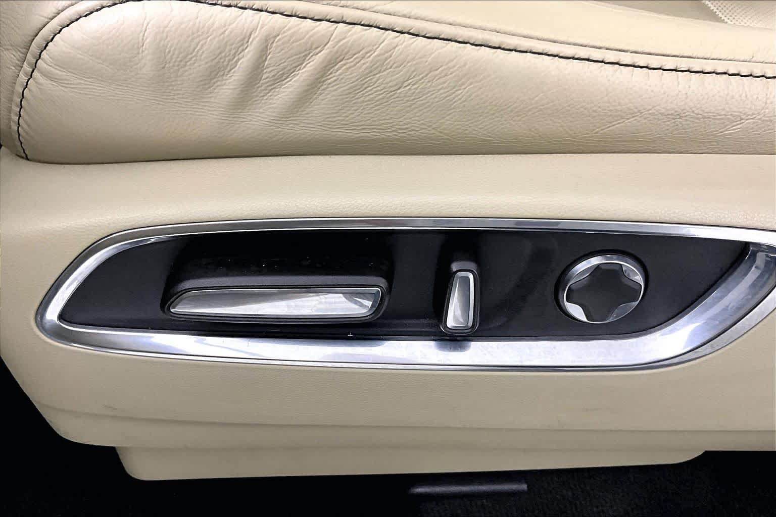 Used 2020 Acura MDX w/ Technology Package FWD image 34