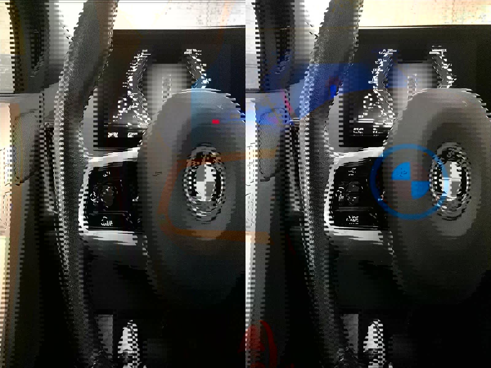 Used 2023 BMW iX xDrive50 image 19