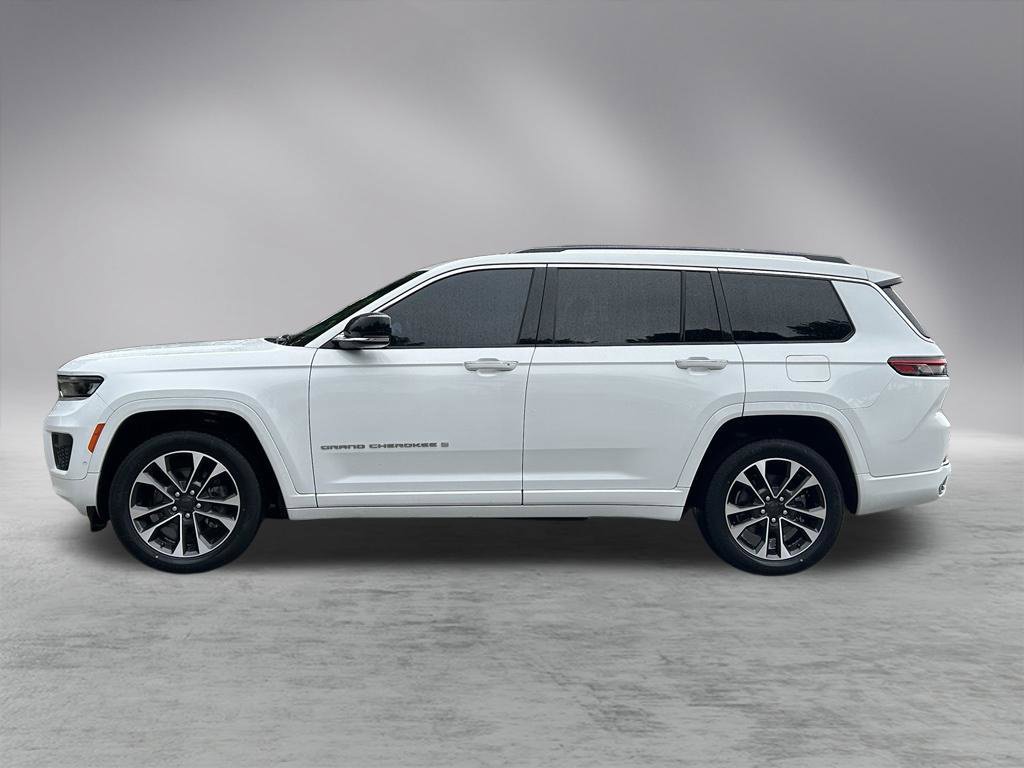 Used 2021 Jeep Grand Cherokee L Overland w/ Luxury Tech Group IV RWD image 8
