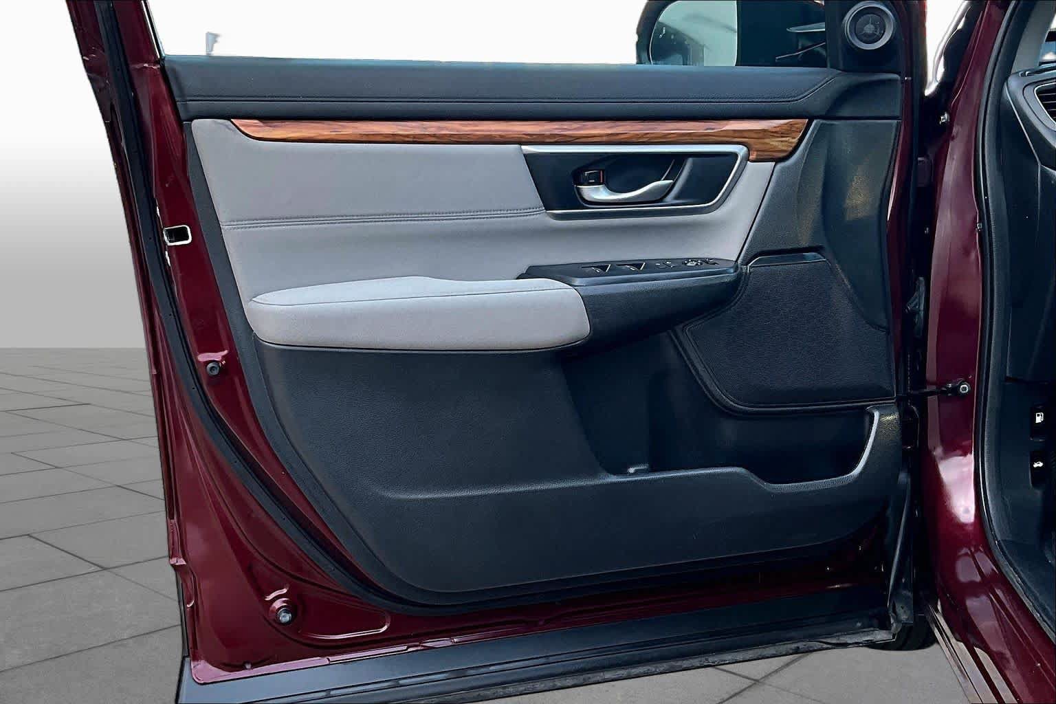 Used 2019 Honda CR-V EX image 22