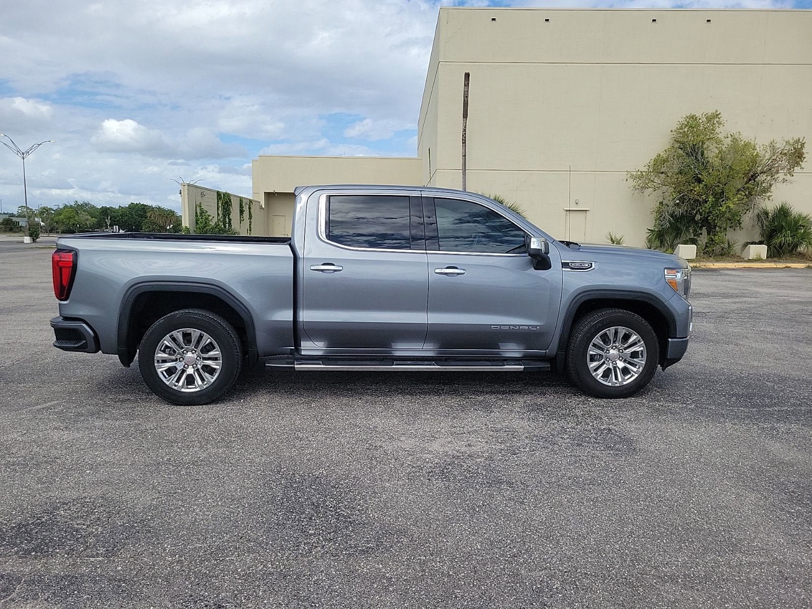 Used 2020 GMC Sierra 1500 Denali image 4