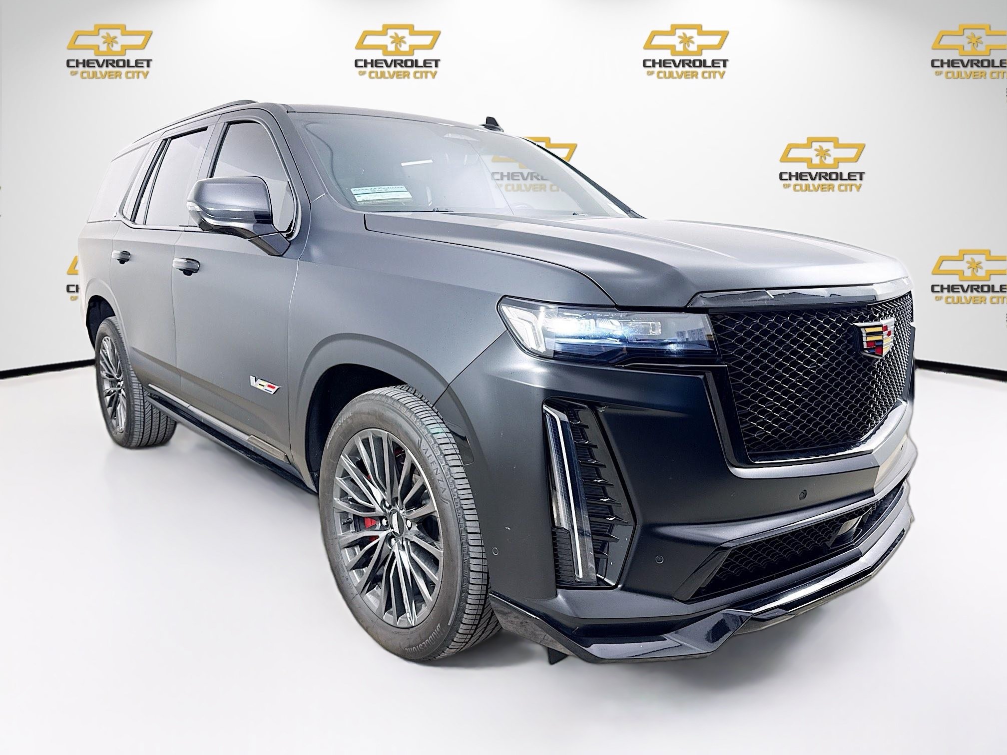 Used 2024 Cadillac Escalade V w/ Heavy-Duty Trailer Package AWD/4WD image 1