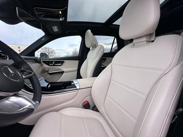 Used 2024 Mercedes-Benz GLC 300 4MATIC image 20