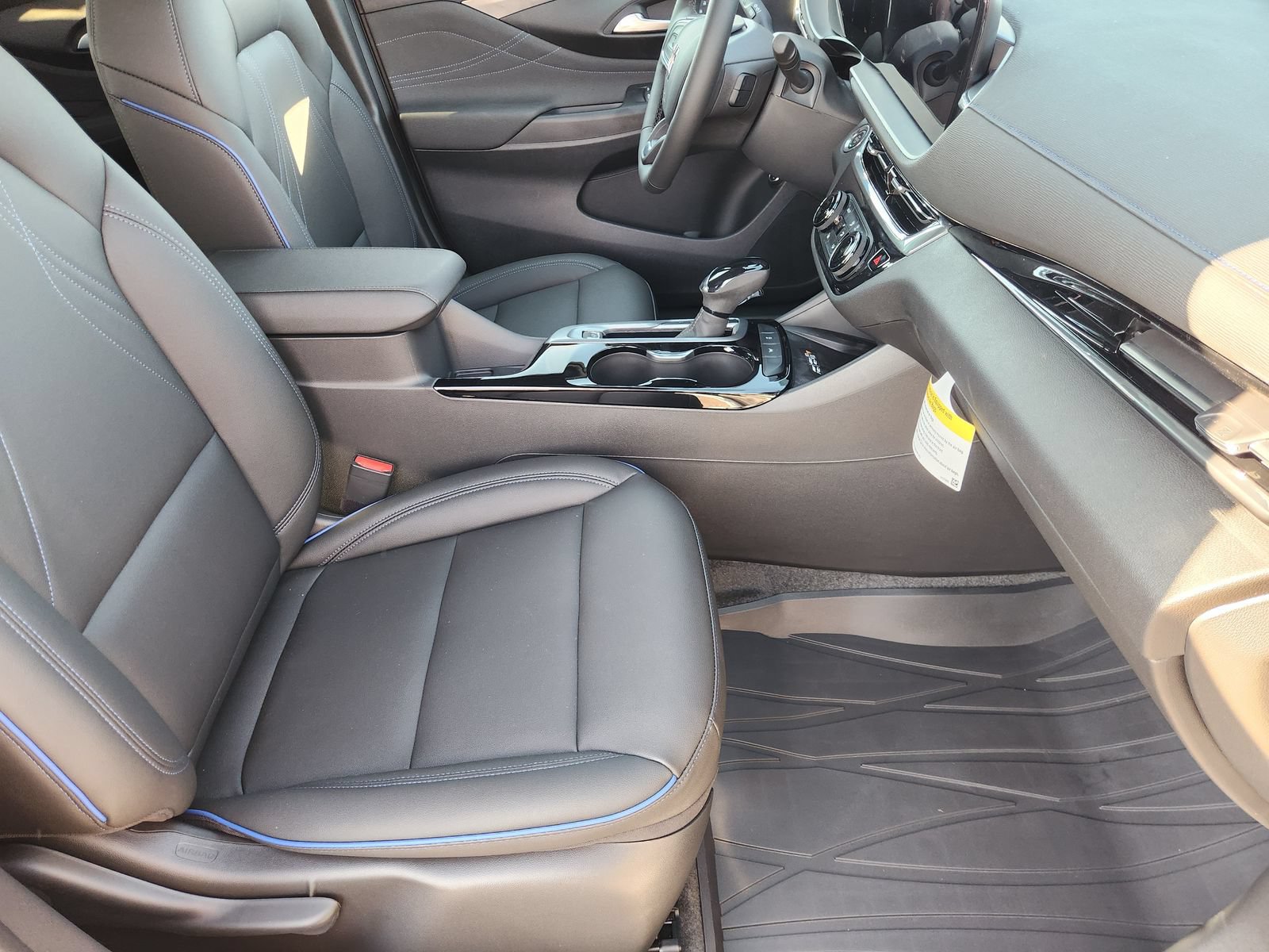New 2026 Buick Envista Sport Touring w/ Convenience I Package FWD image 17