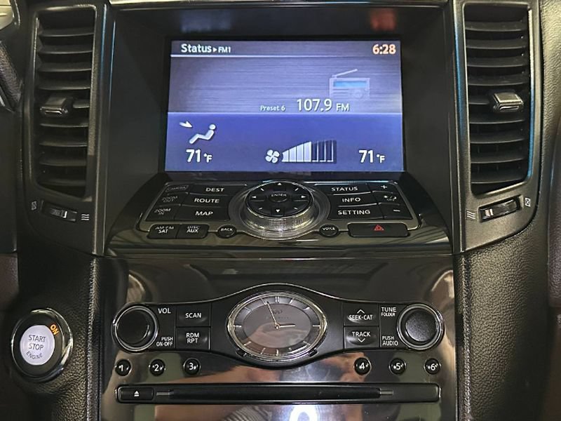 Used 2010 INFINITI FX35 2WD w/ Navigation Pkg image 29