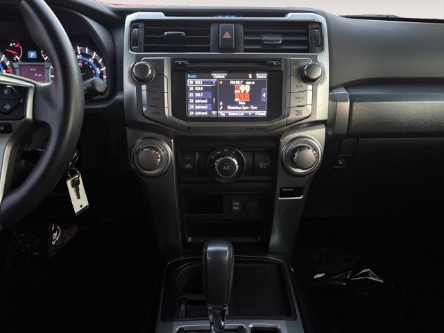 Used 2016 Toyota 4Runner SR5 image 12