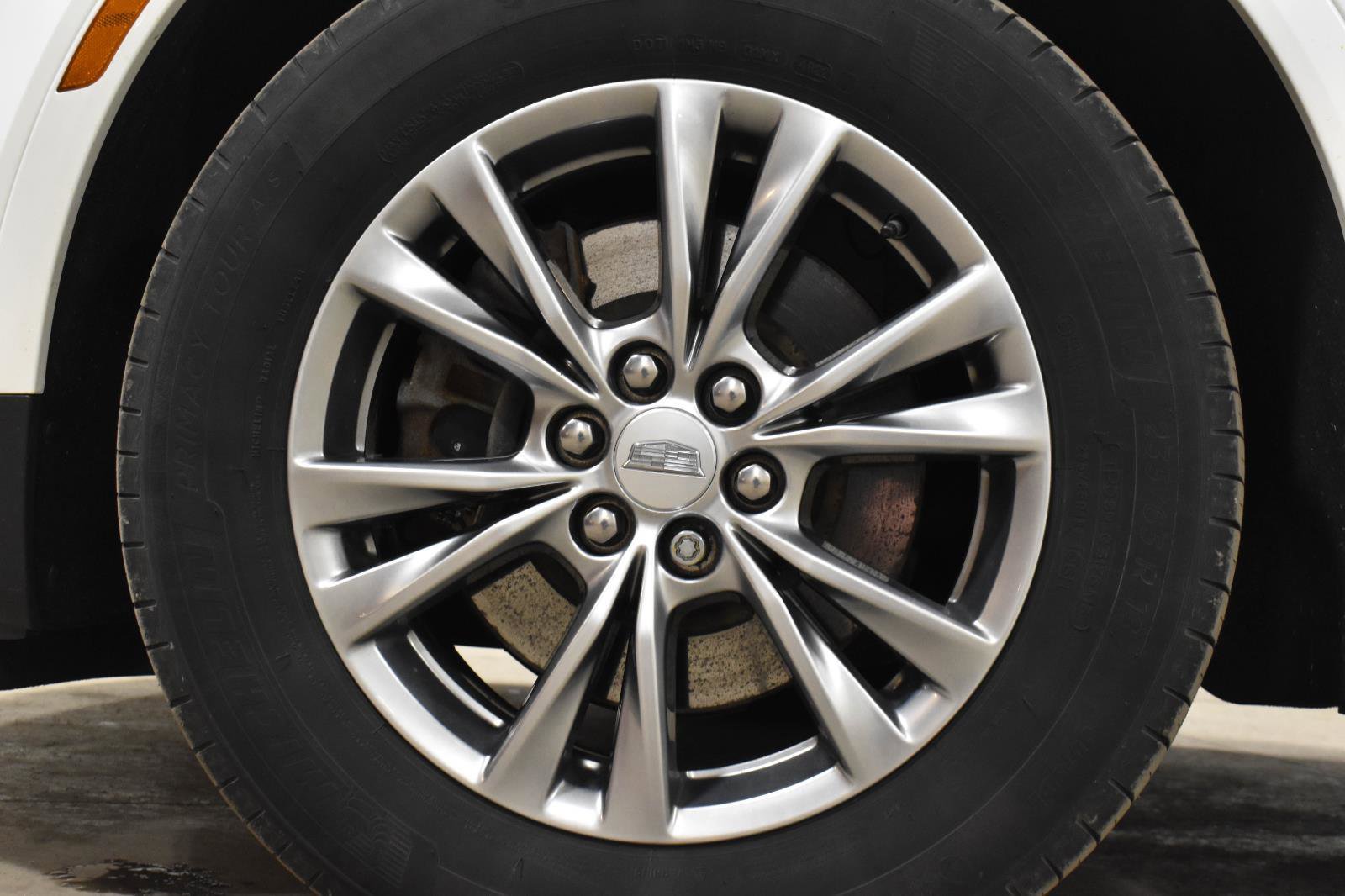 Used 2023 Cadillac XT5 Premium Luxury w/ LPO, Floor Liner Package image 33