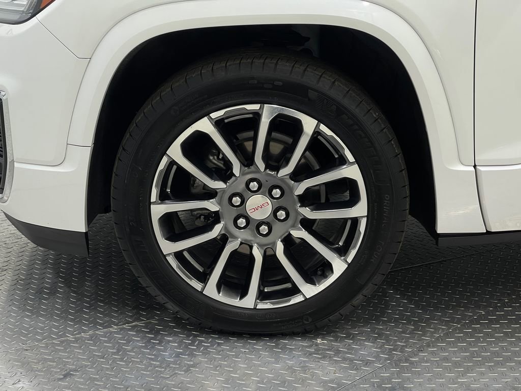 Used 2021 GMC Acadia Denali w/ Denali Technology Package image 36