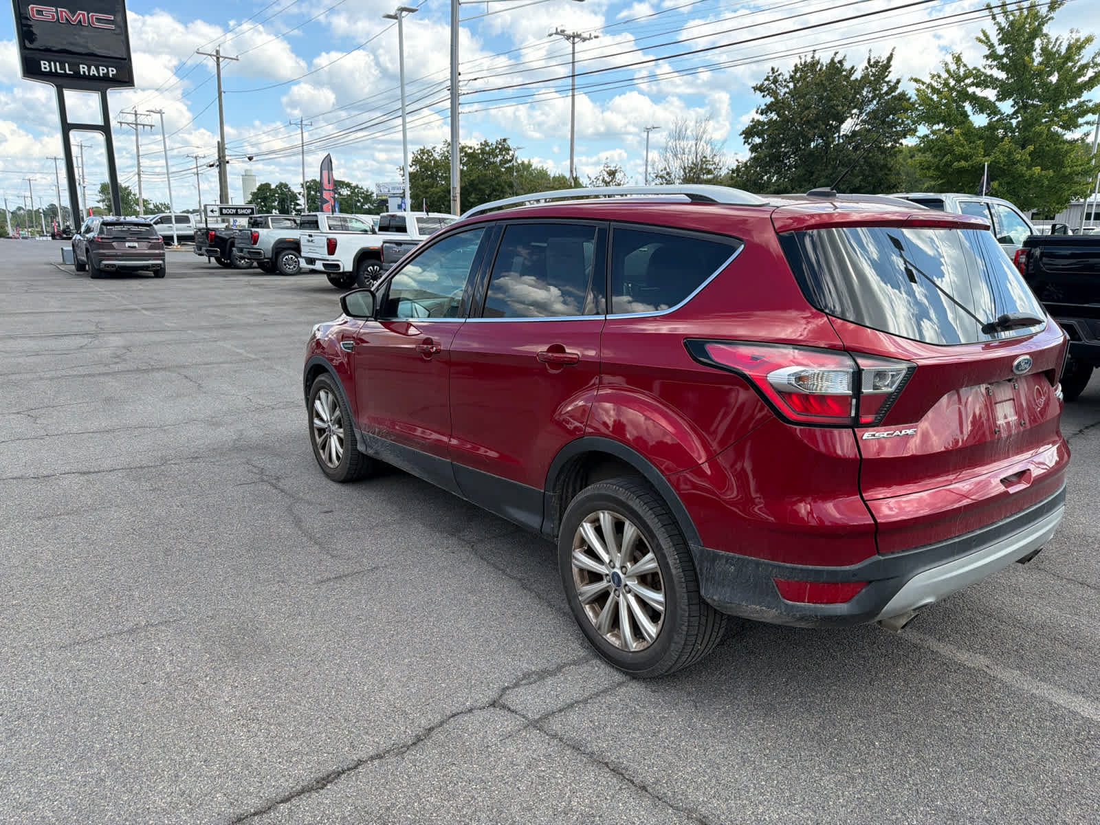 Used 2017 Ford Escape Titanium w/ Equipment Group 301A AWD/4WD image 57