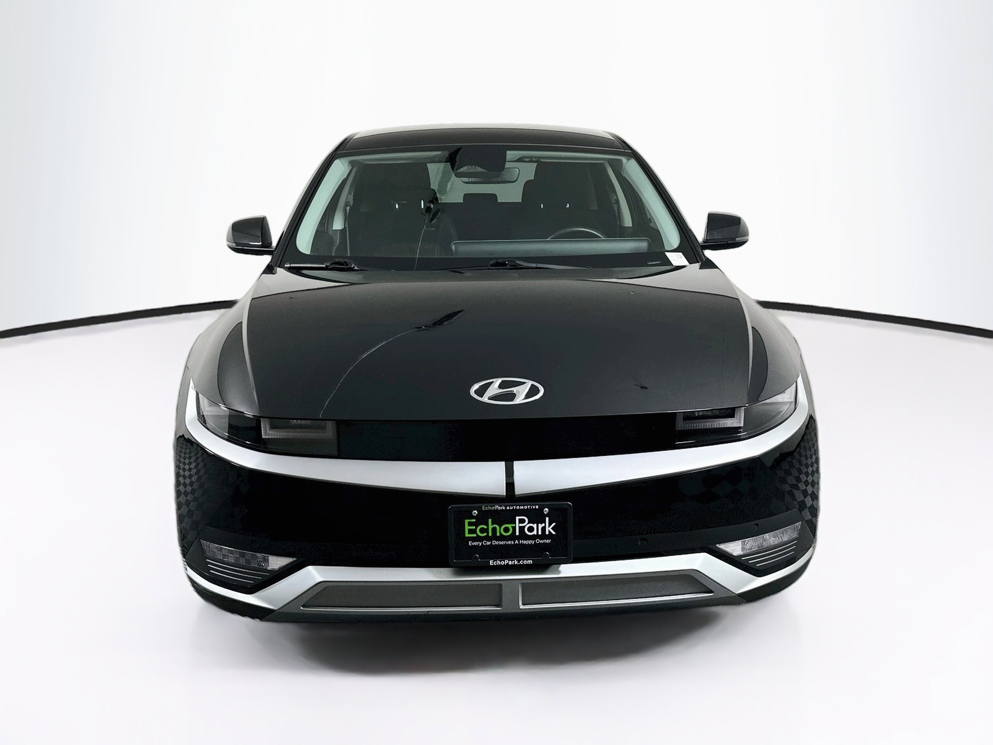 Used 2024 Hyundai Ioniq 5 SEL RWD image 2