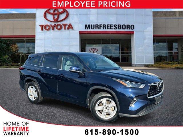 Used 2023 Toyota Highlander LE