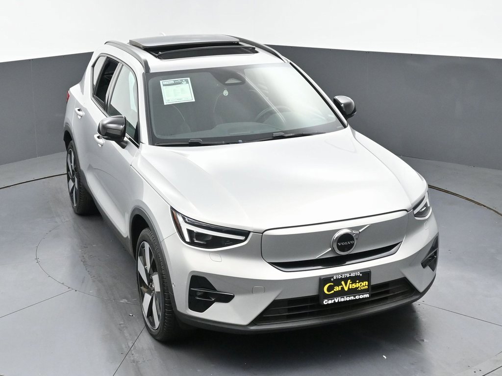 Used 2023 Volvo XC40 Recharge Ultimate w/ Protection Package Premier image 43