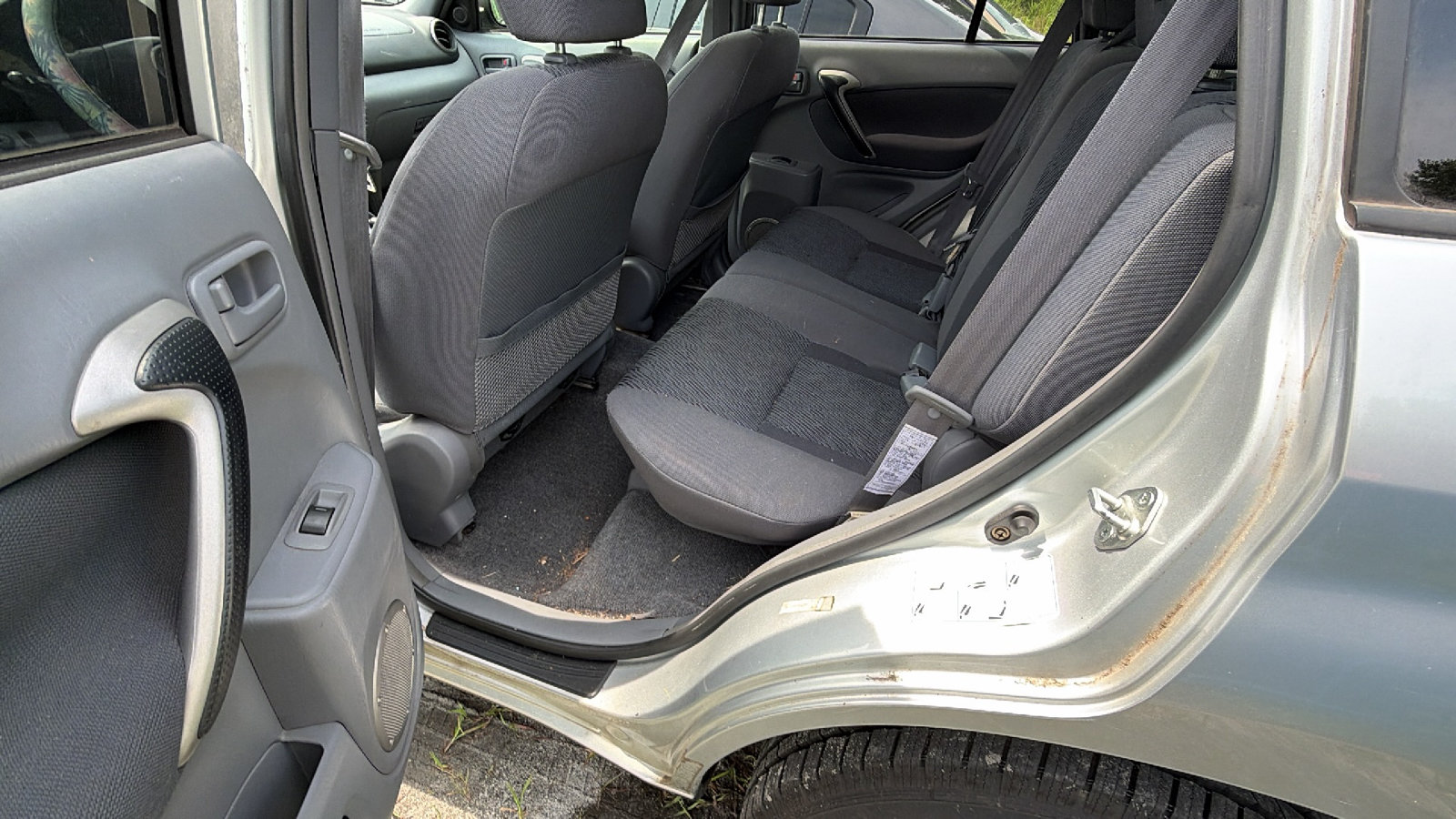 Used 2002 Toyota RAV4 2WD image 13