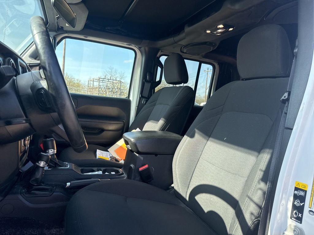 Used 2022 Jeep Gladiator Sport image 17