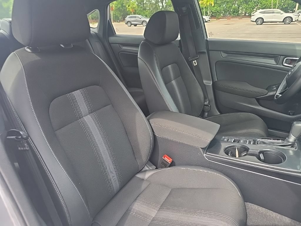 Used 2024 Honda Civic Sport image 32