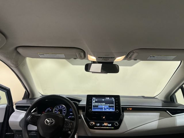 Used 2021 Toyota Corolla LE FWD image 17