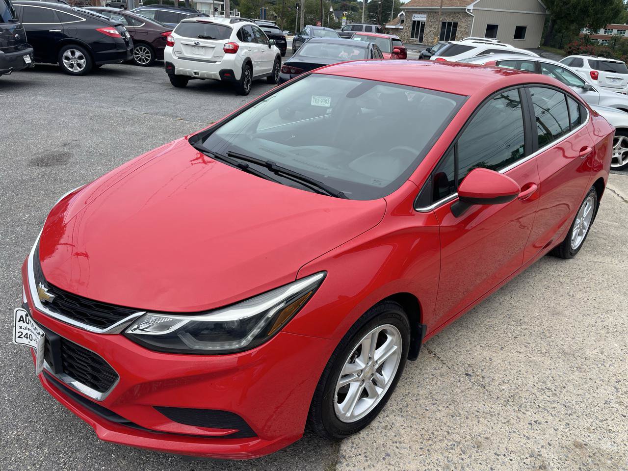 Used 2018 Chevrolet Cruze LT FWD image 21