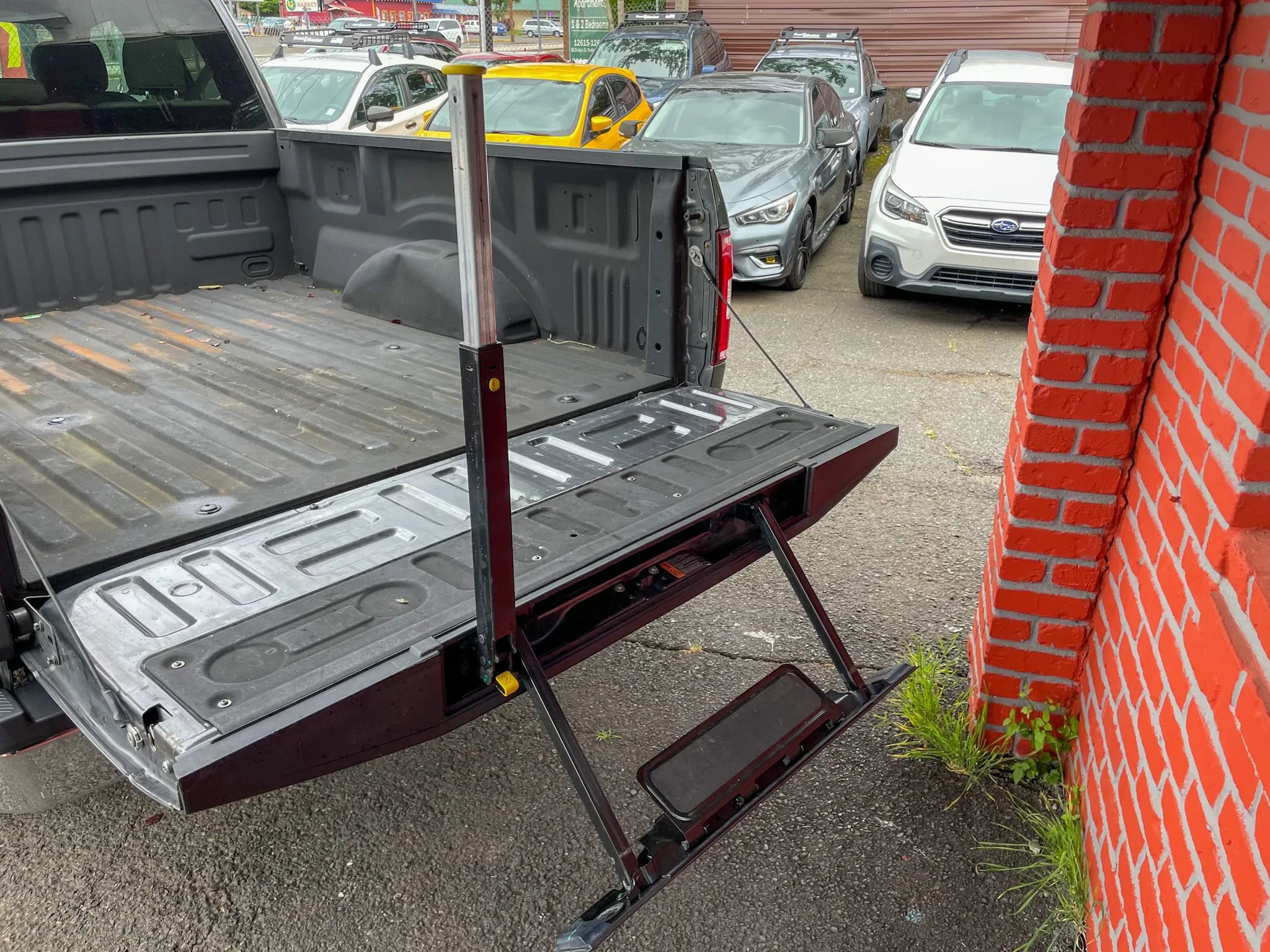 Used 2018 Ford F150 XLT AWD/4WD image 33