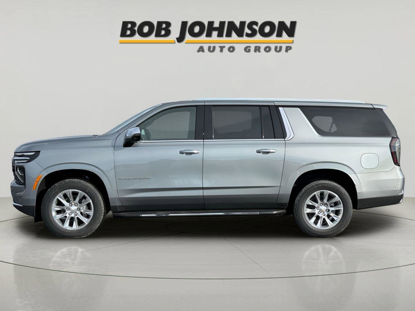 New 2026 Chevrolet Suburban Premier image 4