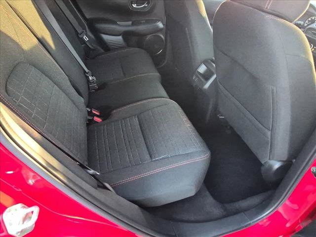 Used 2025 Honda HR-V Sport image 18