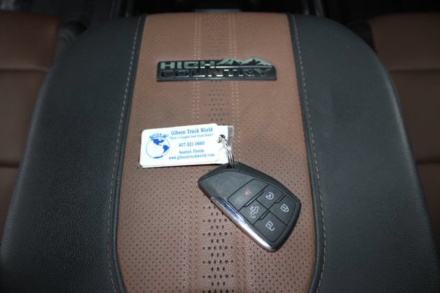 Used 2024 Chevrolet Silverado 2500 High Country w/ Technology Package AWD/4WD image 34