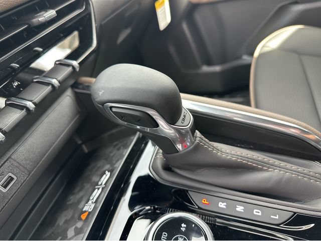 New 2026 GMC Canyon Denali w/ LPO, Denali Black Edition AWD/4WD image 19