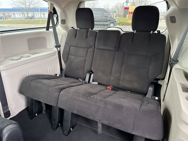 Used 2014 Dodge Grand Caravan SXT image 22